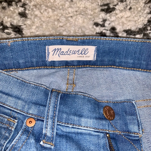 Madewell 9" High-Rise Skinny Jeans in Sadie Wash - Picture 11 of 13